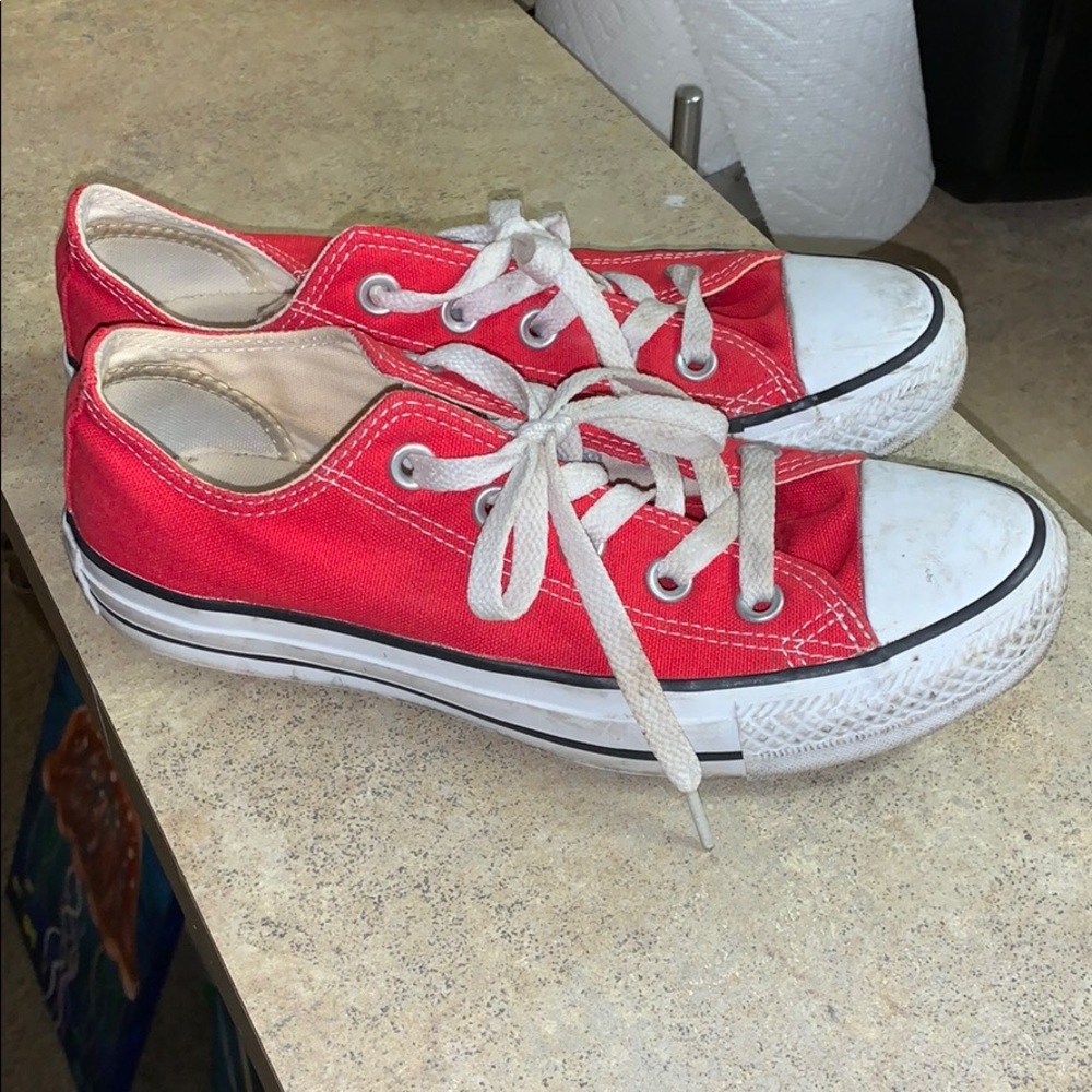 Red Converse - Picture 4 of 6